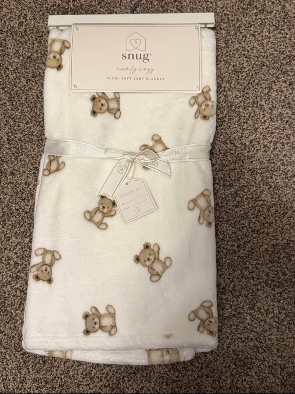 Snug White Plush Baby Blanket with Teddy Bear Print